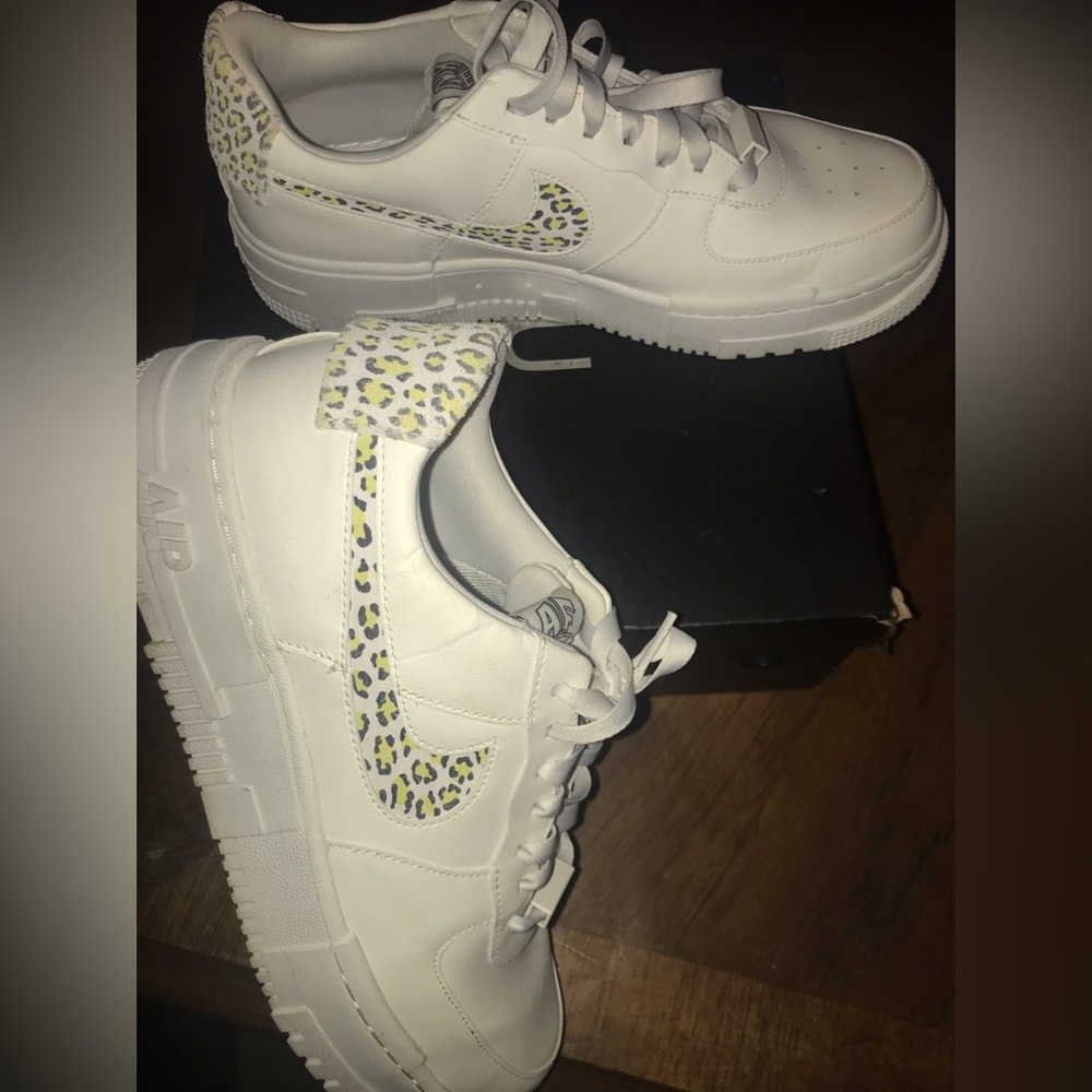 Nike Air Fore One.
